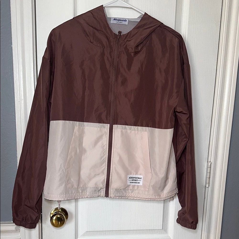 Aeropostale women’s Sport Windbreaker‎ Lined Mesh Hood w/ Toggle Waist Small